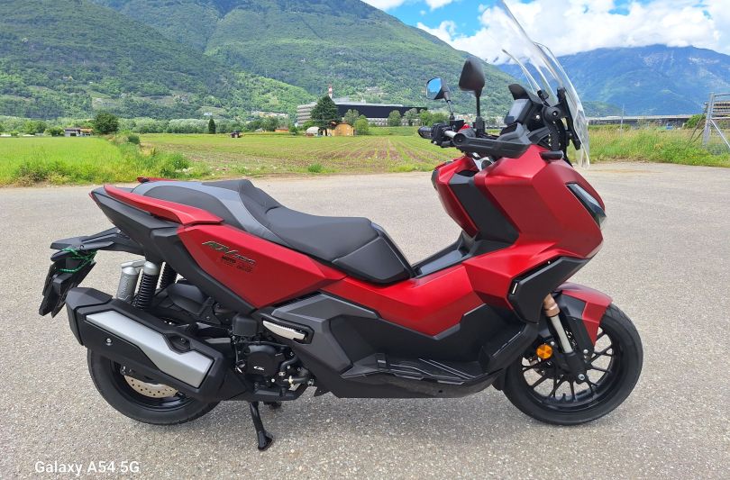 HONDA ADV 350, Gebraucht, Schweiz, Giubiasco