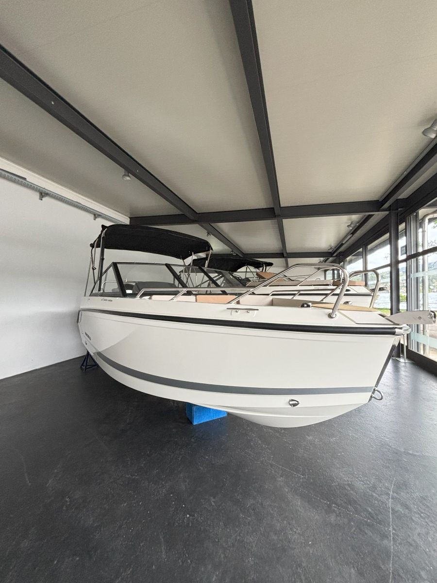 Quicksilver 555 Bowrider, Suisse, Caslano