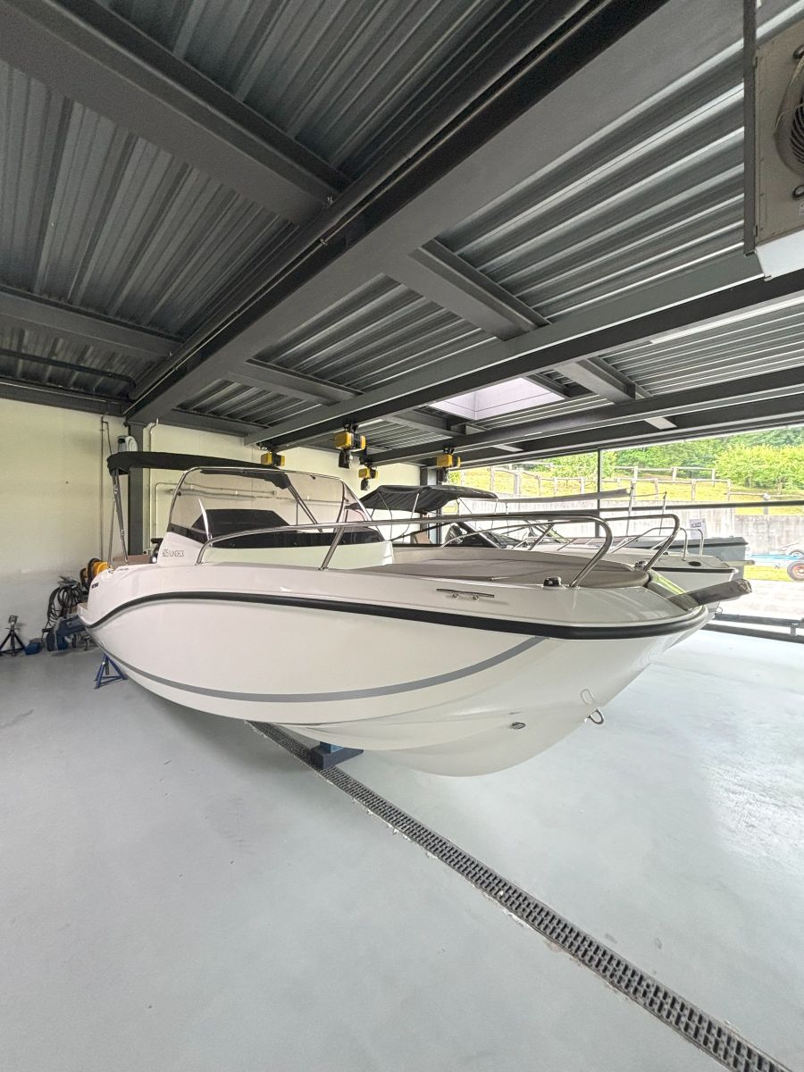Quicksilver 605 Sundeck, Svizzera, Caslano