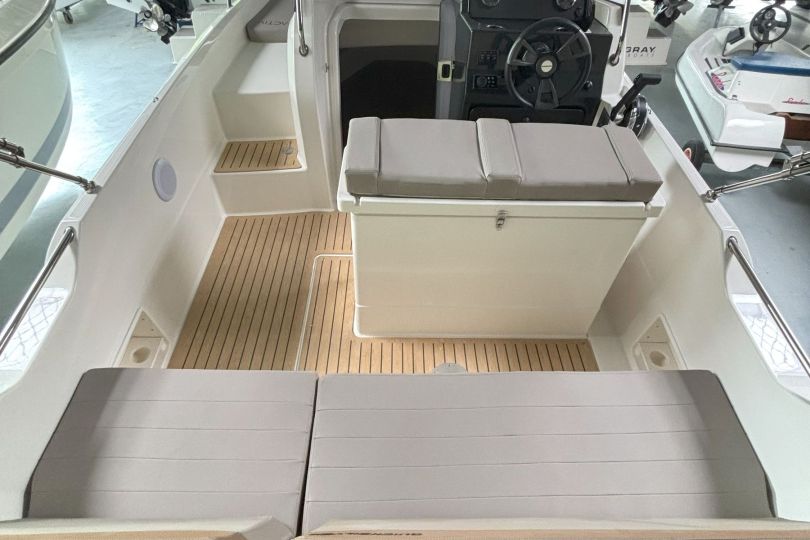 Quicksilver 605 Sundeck, Svizzera, Caslano