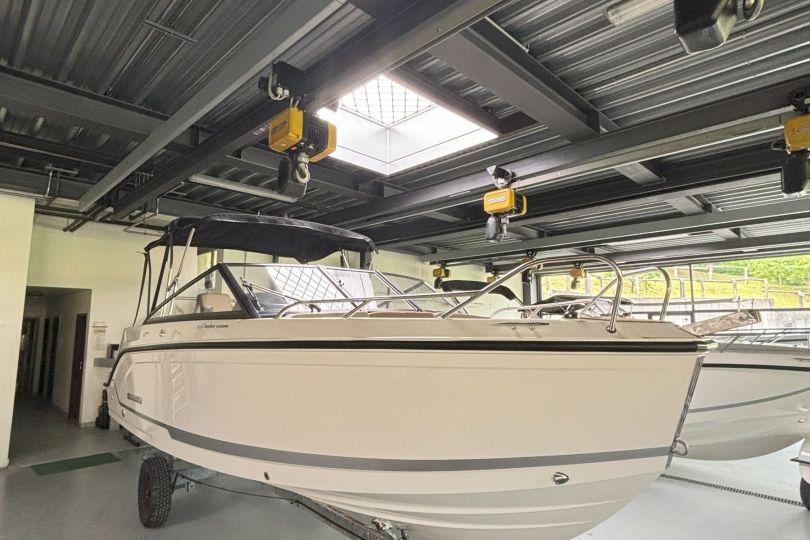 Quicksilver 605 Bowrider, Schweiz, Caslano