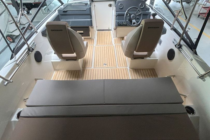 Quicksilver 605 Bowrider, Suisse, Caslano