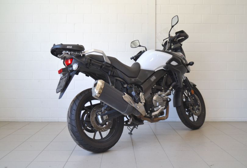 SUZUKI DL 650 A V-Strom L8, Gebraucht, Schweiz, Camorino