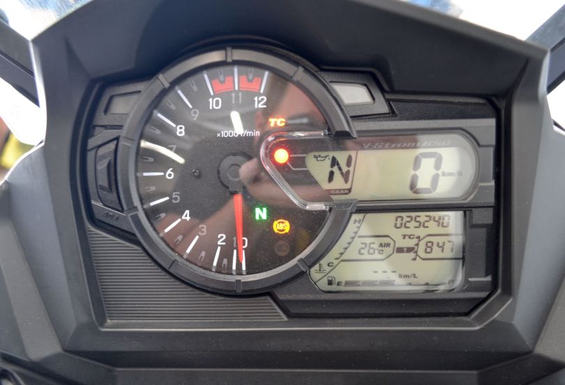 SUZUKI DL 650 A V-Strom L8, Gebraucht, Schweiz, Camorino