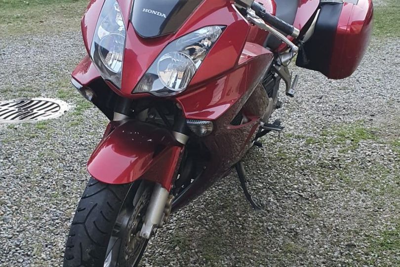 Vendo moto Honda VFR 800 VTEC, Gebraucht, Schweiz, Bellinzona
