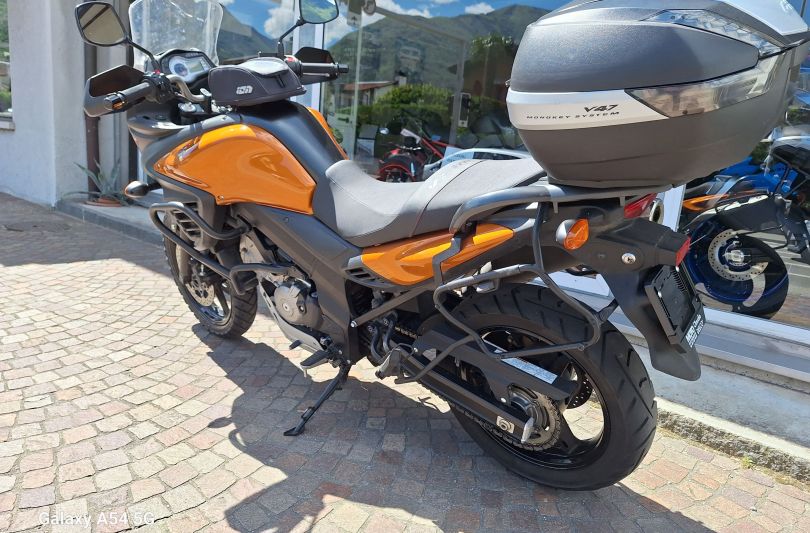 SUZUKI DL 650 ABS, Usagé, Suisse, Giubiasco
