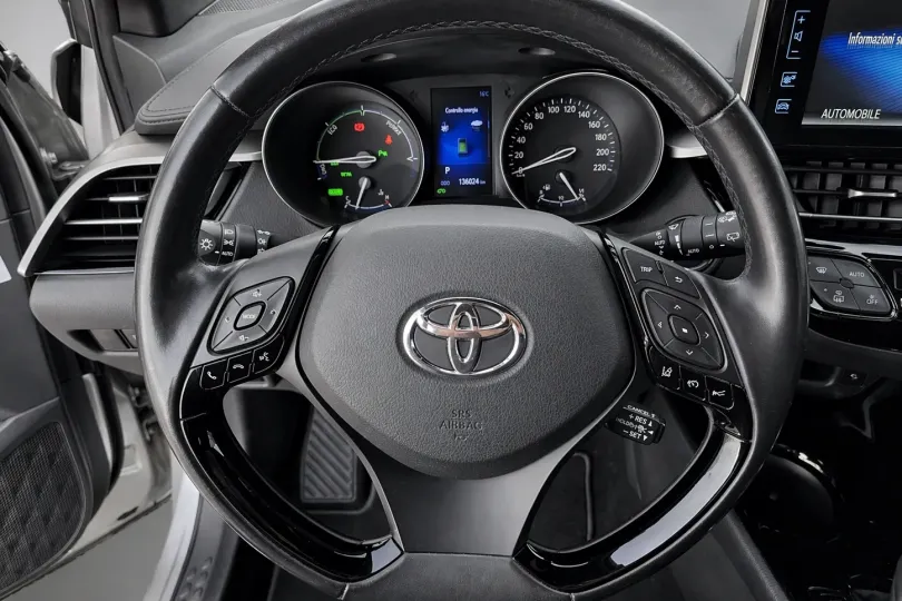 Toyota C-HR , Usato, Svizzera, Mendrisio