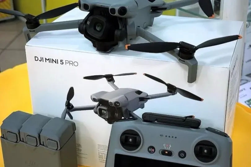 DJI Mini 5 Pro, DJI Mavic 4 Pro, DJI Mavic 3 Pro, Svizzera