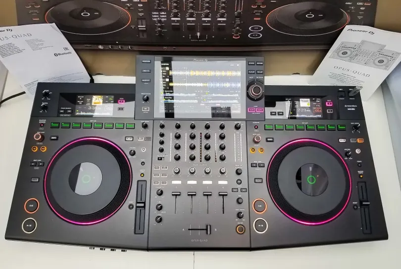 Pioneer OPUS-QUAD, Pioneer XDJ-RX3, Pioneer XDJ-XZ, Svizzera, Basel