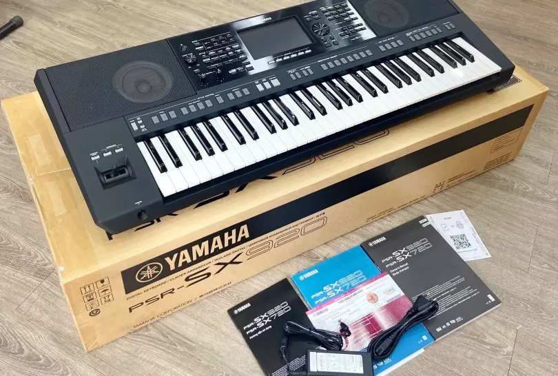 Yamaha Genos2, Yamaha PSR-SX920,Yamaha MONTAGE M8X, Svizzera, Basel