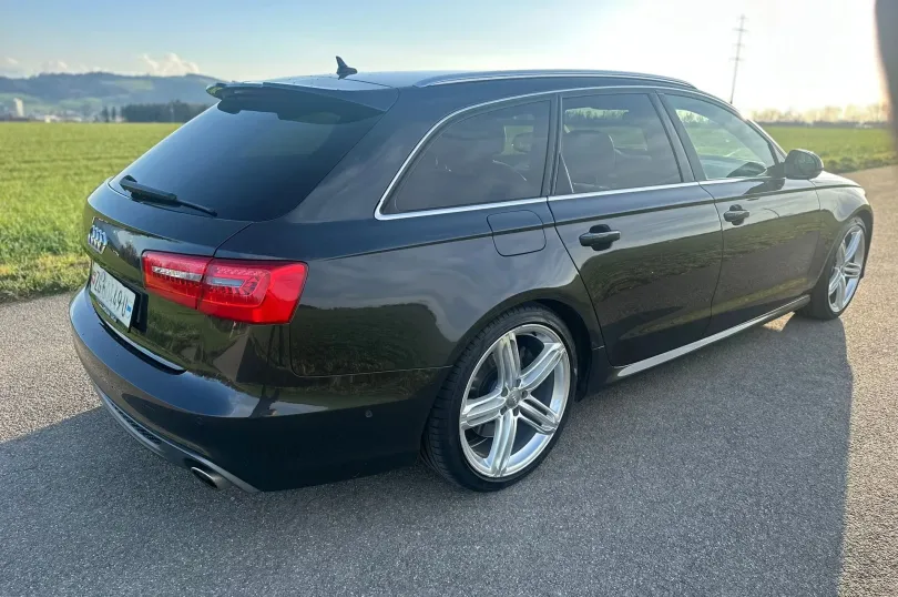 AUDI A6 Avant 3.0 BiTDI V6 quattro tiptronic, Used, Switzerland, Hunenberg