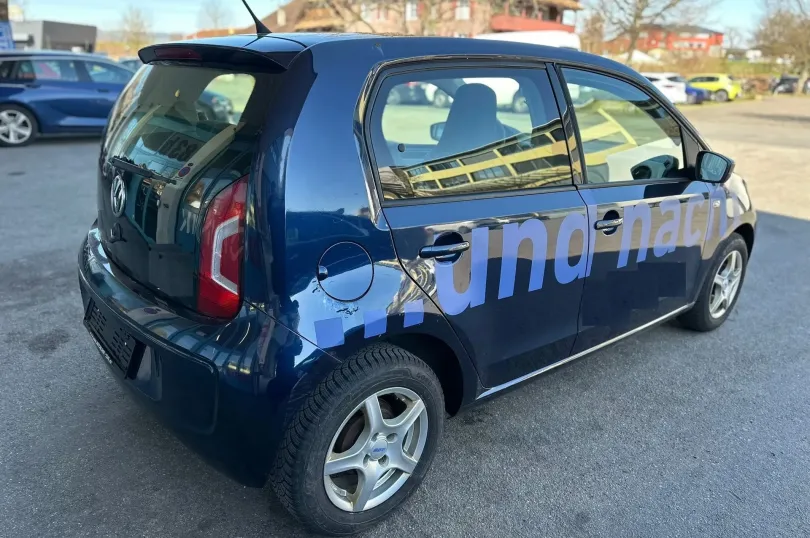 VW Up 1.0 white up Art on Ice ASG, Usagé, Suisse, Hunenberg