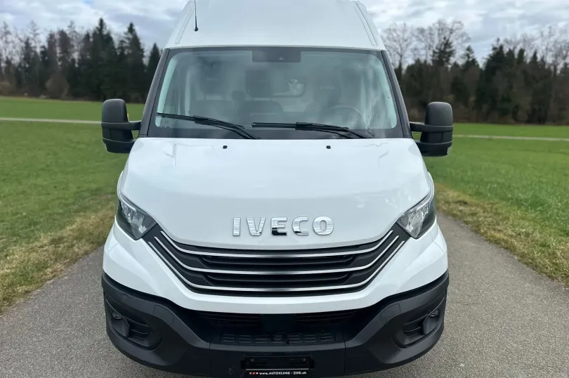 IVECO 35 S 14 NA8 V, Used, Switzerland, Hunenberg