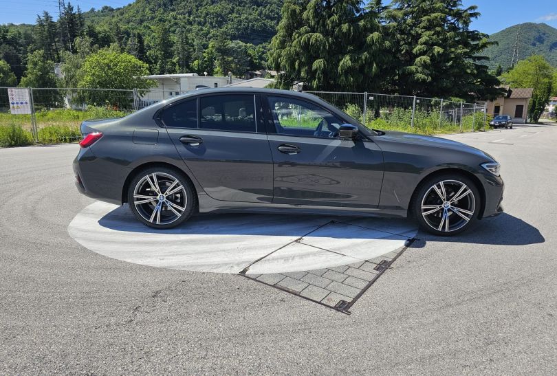 BMW 320d Xdrive , Usagé, Suisse, Mendrisio