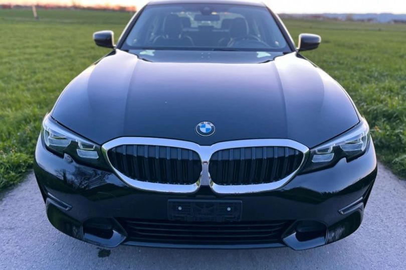 BMW 320i Steptronic Sport Line, Gebraucht, Schweiz, Horgenberg