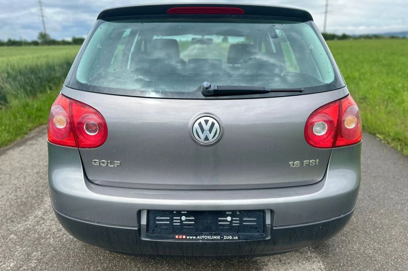 VW Golf 1.6 FSI Sportline, Usato, Svizzera, Hunenberg