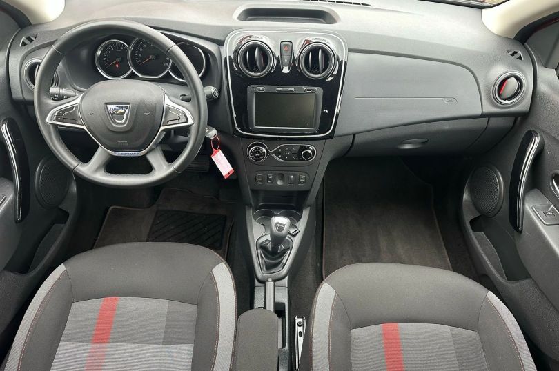 DACIA Sandero Tce 90 Stepway Automatic, Usato, Svizzera, Horgenberg
