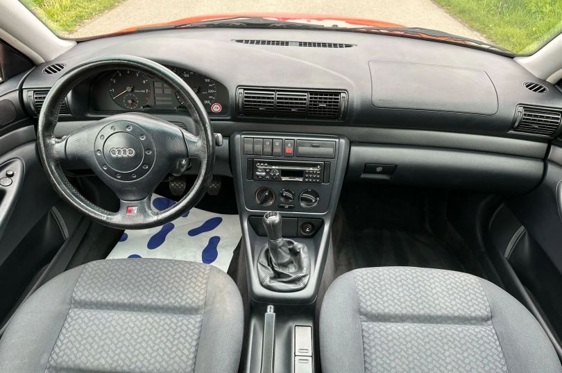 AUDI A4 1.8T, Usagé, Suisse, Horgenberg