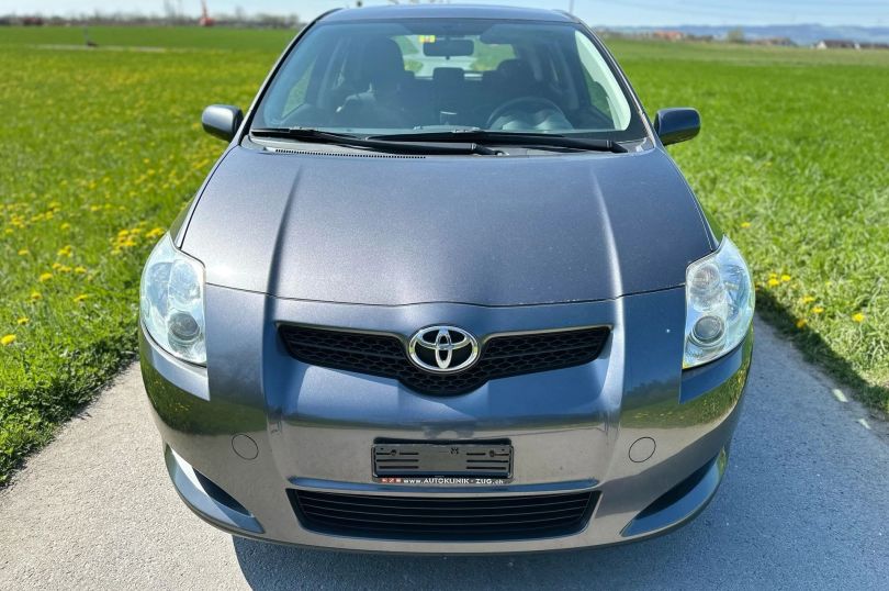 TOYOTA Auris 1.6 Style, Used, Switzerland, Horgenberg