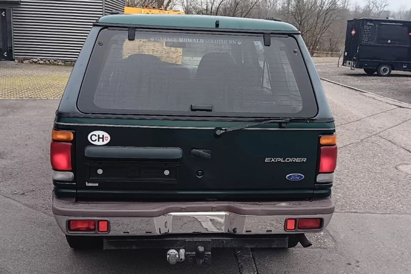 FORD Explorer 4.0 Meyer Schneepflug, Usagé, Suisse, Horgenberg