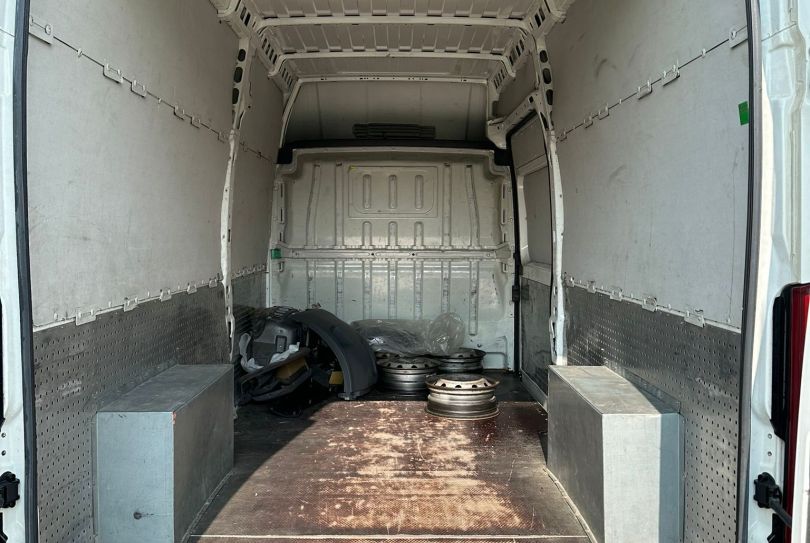 PEUGEOT Boxer 2.0 HDI 435 Active L4H2, Usato, Svizzera, Hunenberg