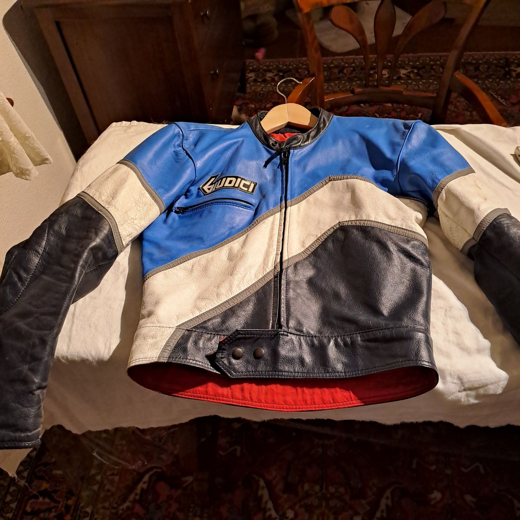 giacca Dainese da uomo taglia medio piccola, Used, Switzerland, Riva San Vitale