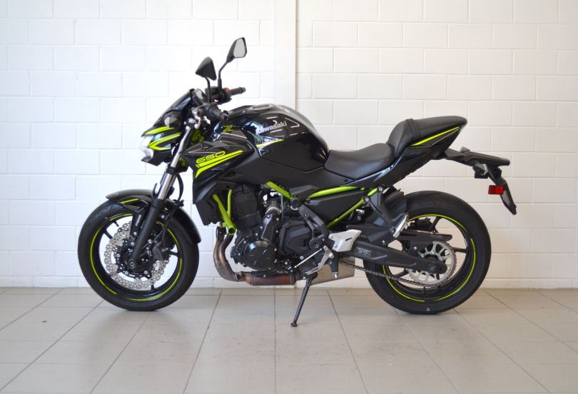 Kawasaki Z650 ABS, Gebraucht, Schweiz, Camorino