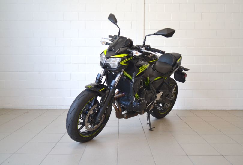 Kawasaki Z650 ABS, Gebraucht, Schweiz, Camorino
