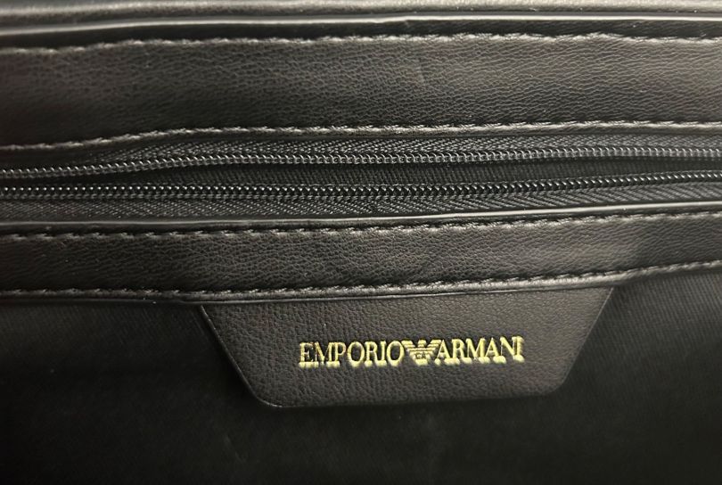 Bellissima borsa Emporio Armani , Schweiz, Chiasso