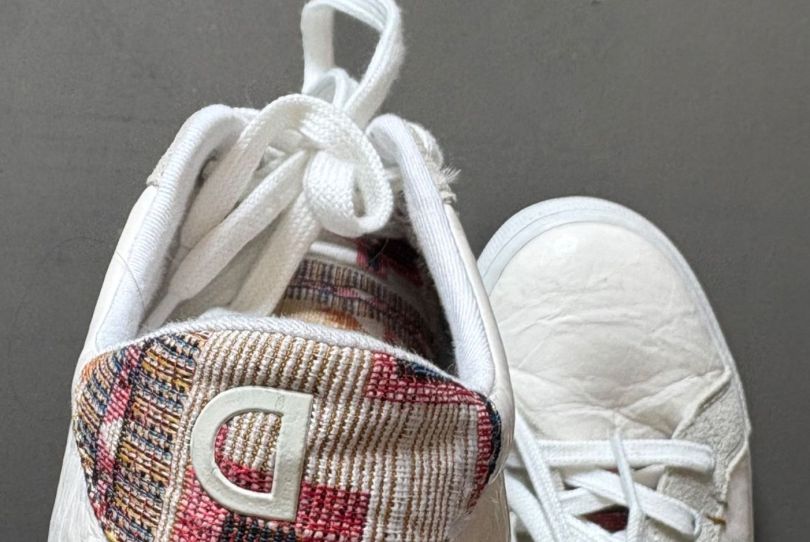 Bellissime sneaker Desigual, Schweiz, Chiasso