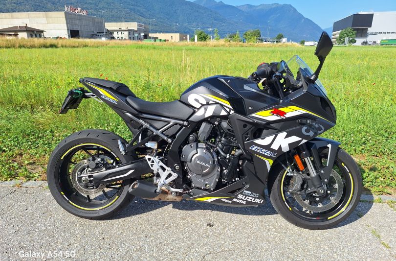 SUZUKI GSX8R EVO ECSTAR, Used, Switzerland, Giubiasco
