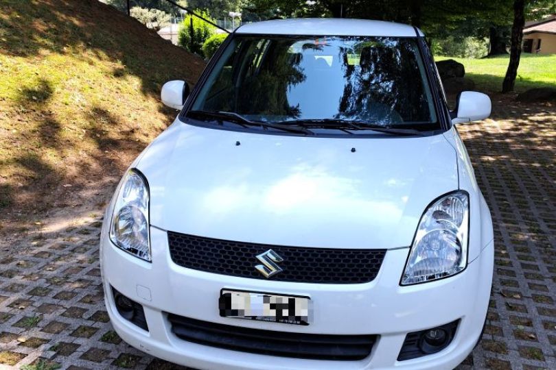 Vendo Suzuki Swift 1.3 – Anno 2008, Used, Switzerland, Lugano