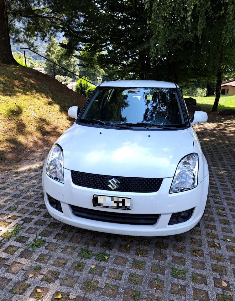 Vendo Suzuki Swift 1.3 – Anno 2008, Usato, Svizzera, Lugano