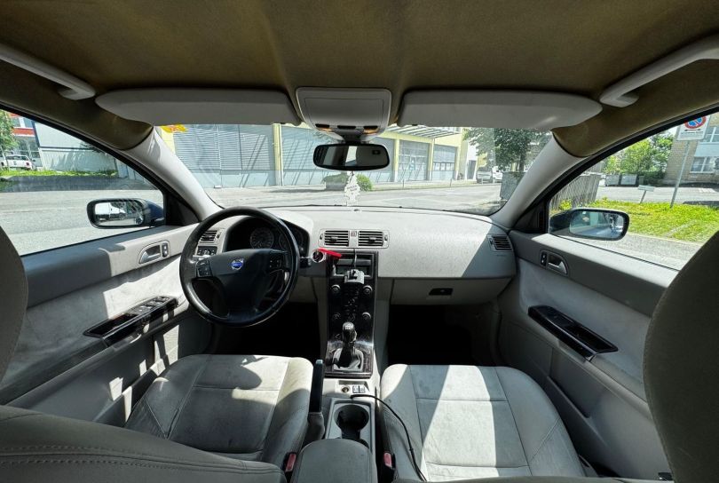 VOLVO V50 2.4I, Usato, Svizzera, Hunenberg