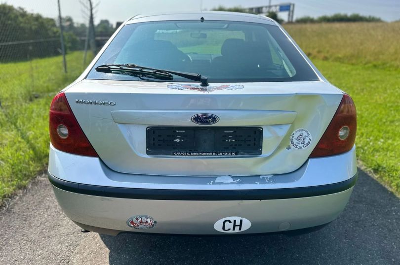 FORD Mondeo 2.0i 16V Carving, Usato, Svizzera, Hunenberg