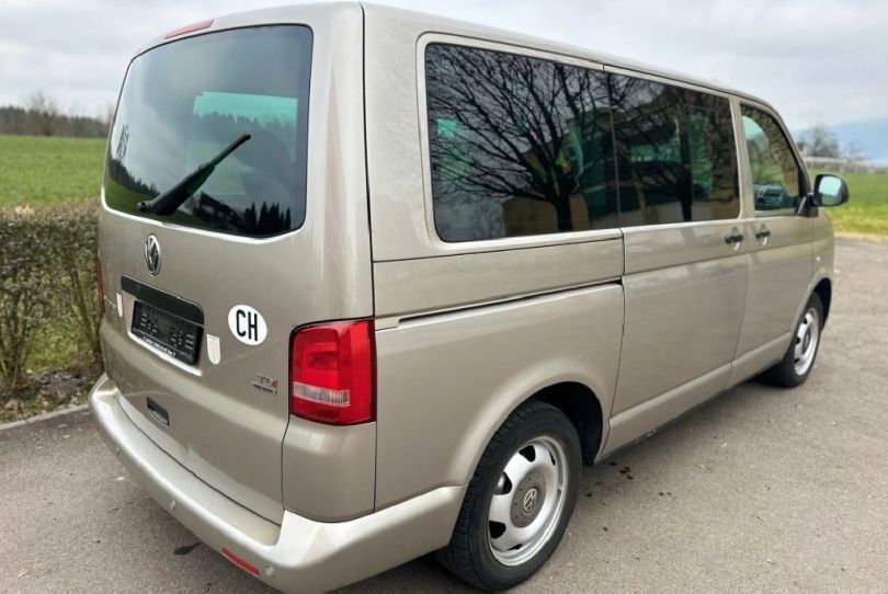 VW T5 Multivan 2.0 TDI CR Startline 4Motion, Usagé, Suisse, Hunenberg