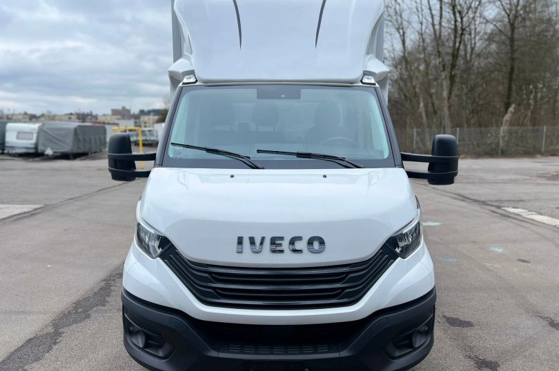 IVECO 35 S 18H A8, Usagé, Suisse, Hunenberg