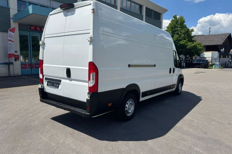 PEUGEOT Boxer 2.2 HDI 335 Pro L3H2, Gebraucht, Schweiz, Hunenberg