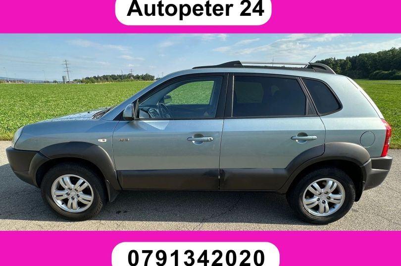 HYUNDAI Tucson 2.0 Style 4WD, Used, Switzerland, Hunenberg