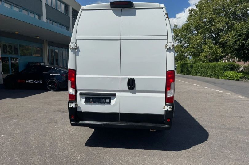 PEUGEOT Boxer 2.2 HDI 335 Pro L3H2, Gebraucht, Schweiz, Hunenberg