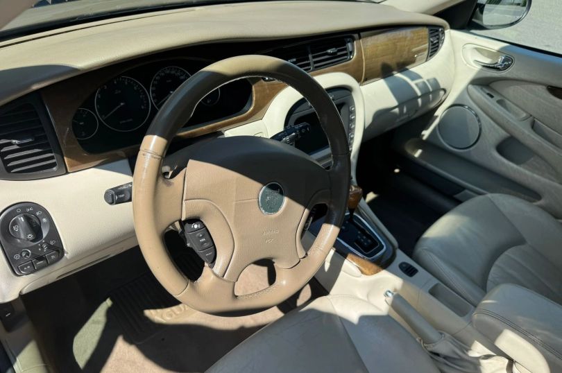 JAGUAR X-Type 3.0 V6 Traction4 Executive, Usagé, Suisse, Hunenberg
