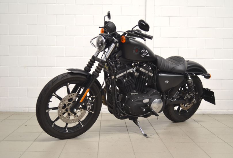 HARLEY-DAVIDSON XL 883 N Sportster Iron ABS - 35kW, Usagé, Suisse, Camorino