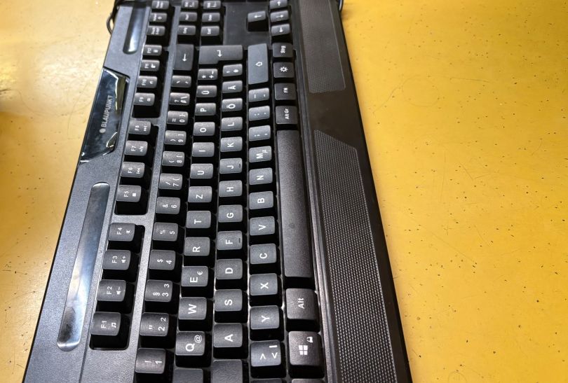 Lightweight keyboard, Suisse, Crans-pres-Celigny