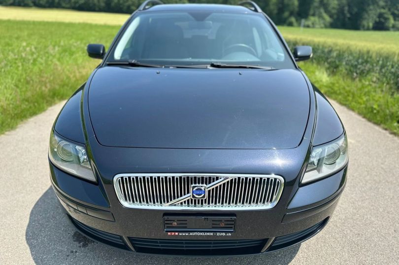 VOLVO V50 T5 AWD Momentum, Usagé, Suisse, Hunenberg