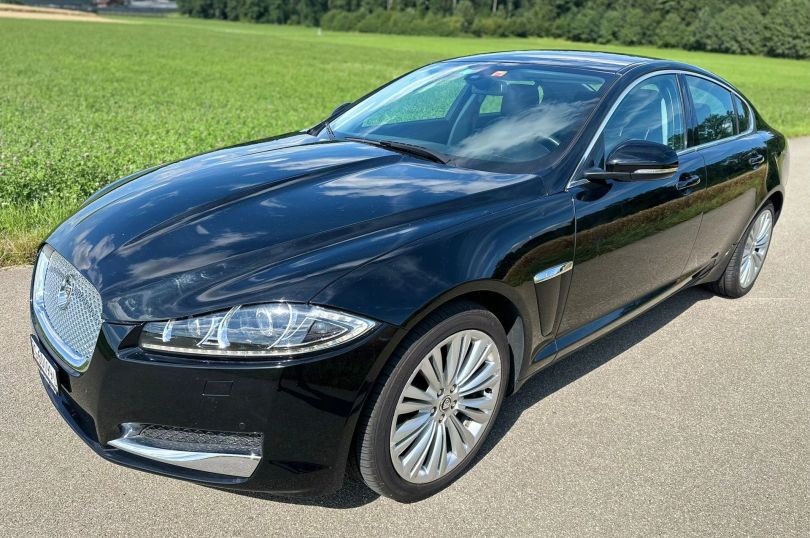 JAGUAR XF 3.0 V6 S/C Premium Luxury 4x4, Usato, Svizzera, Hunenberg