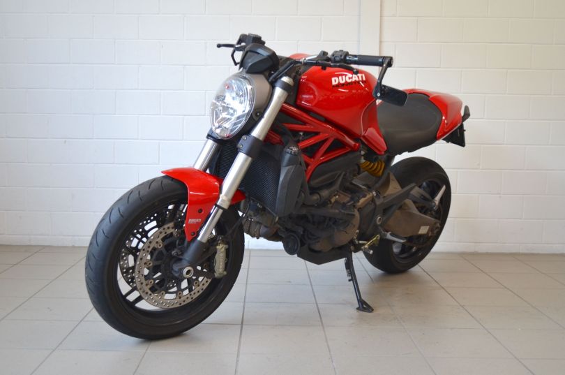 DUCATI Monster 821, Usato, Svizzera, Camorino