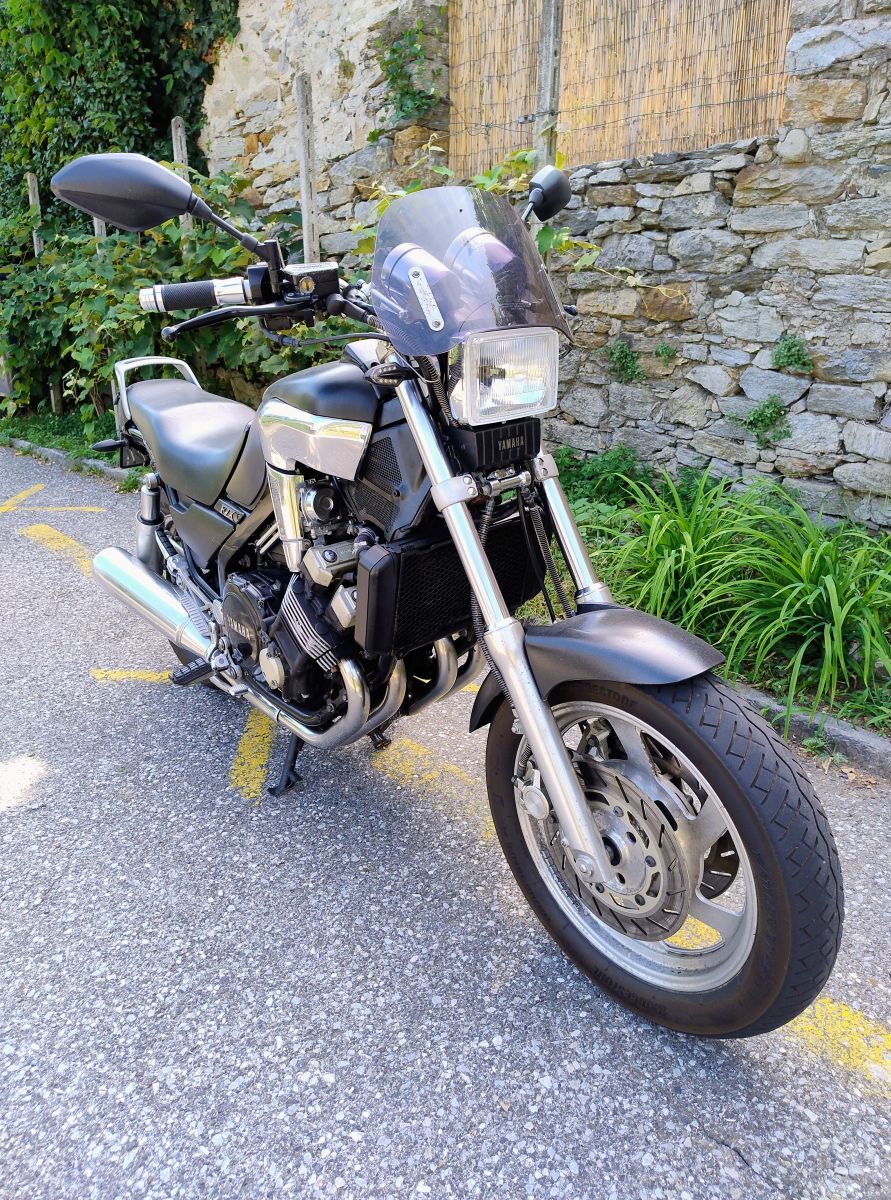 Yamaha FZX 750 (cert. tipo 6Y2066), Used