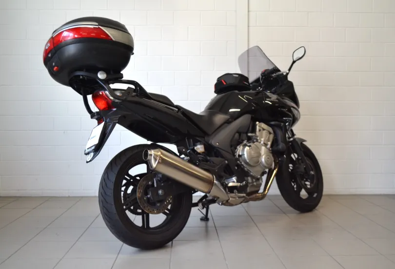 HONDA CBF 600 S, Used, Switzerland, Camorino