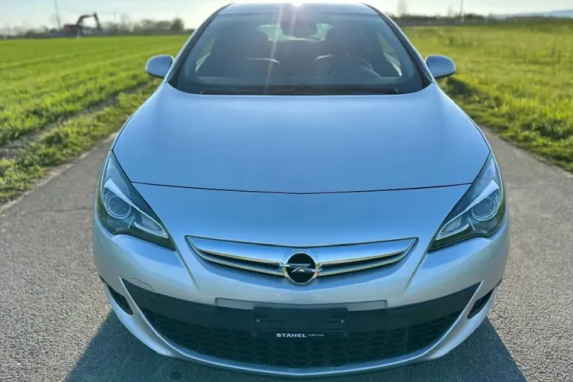 OPEL Astra GTC 1.6i 16V Sport, Usato, Svizzera, Hunenberg