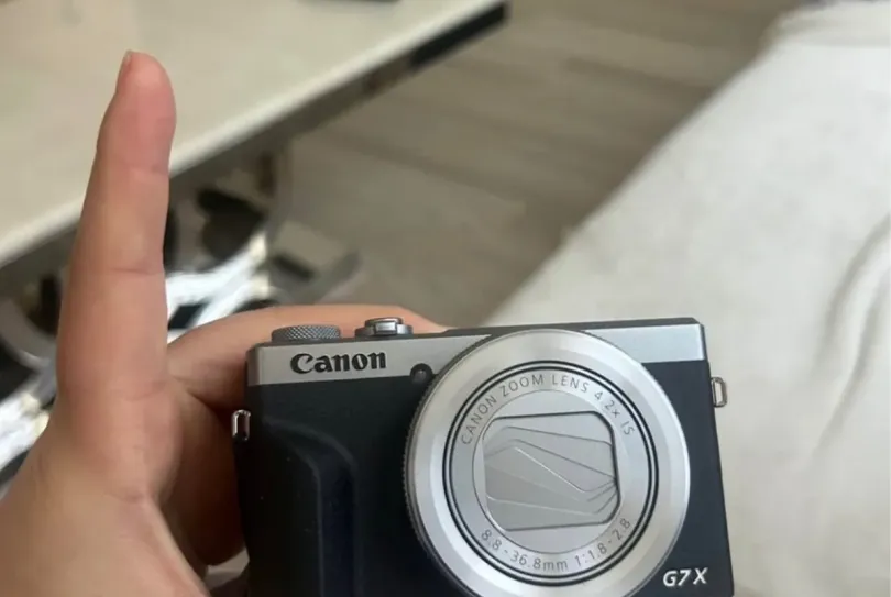 Canon Powershot G7X Mark III Silber 20,1 MP, Suisse, Gland